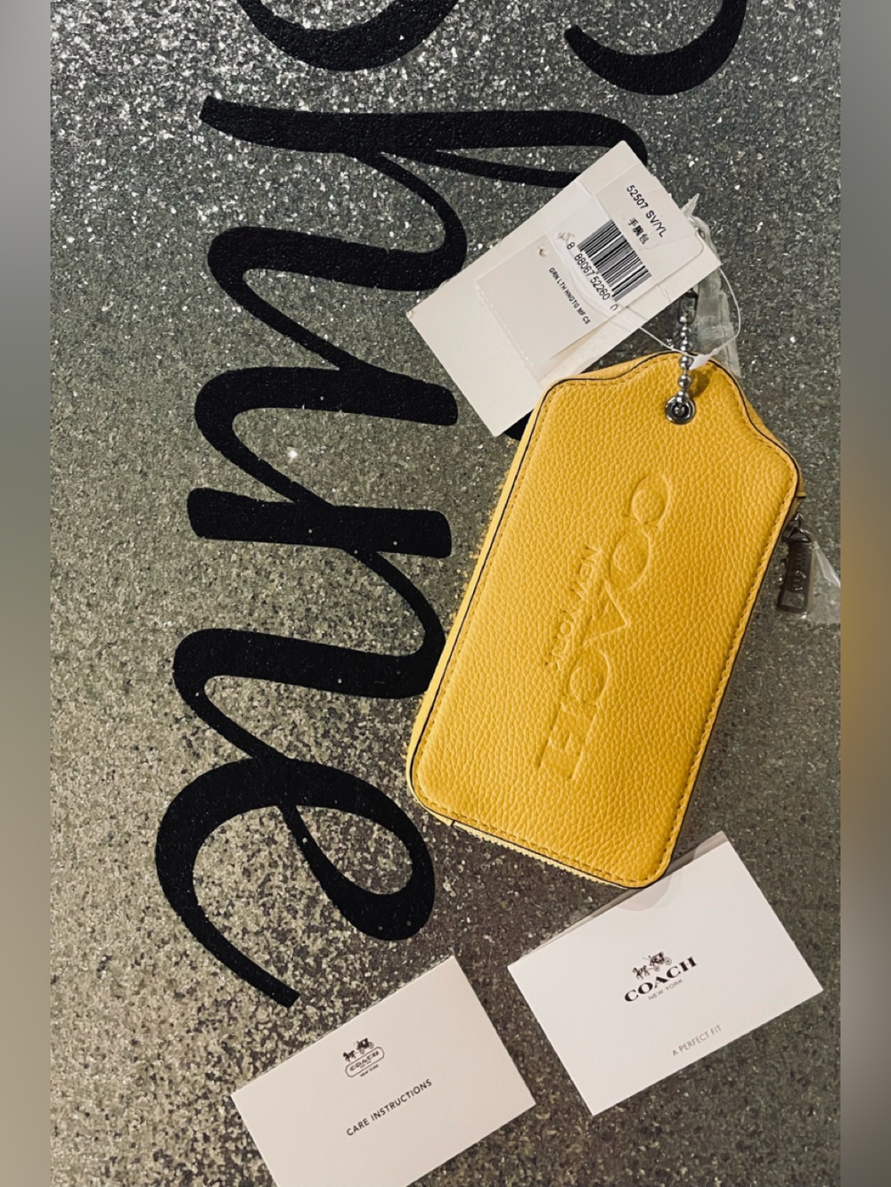 COACH XL Hangtag Yellow NWT Leather Wallet Multifunctional Case Pouch Keychain